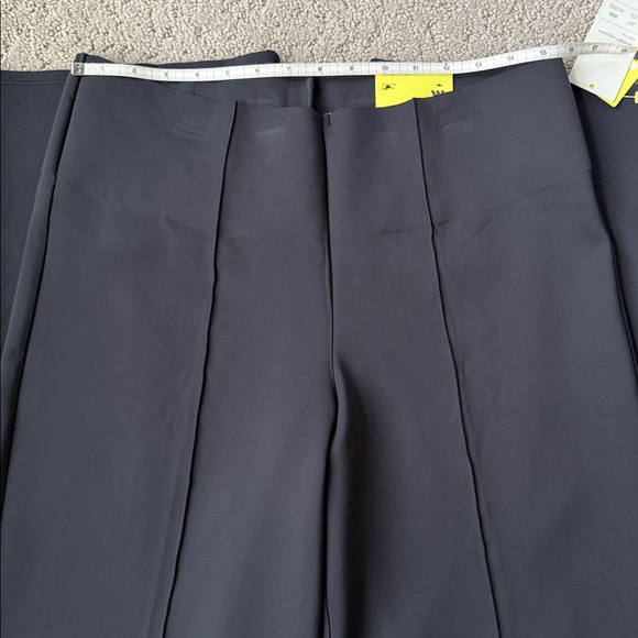 All in Motion High-Waisted Straight Leg Pant. Active Black Pull-On Trouser L NEW - Picture 5 of 12